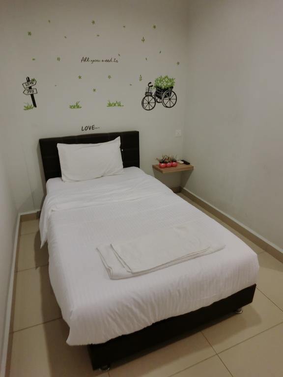 Nah Hotel Секудаи Номер фото