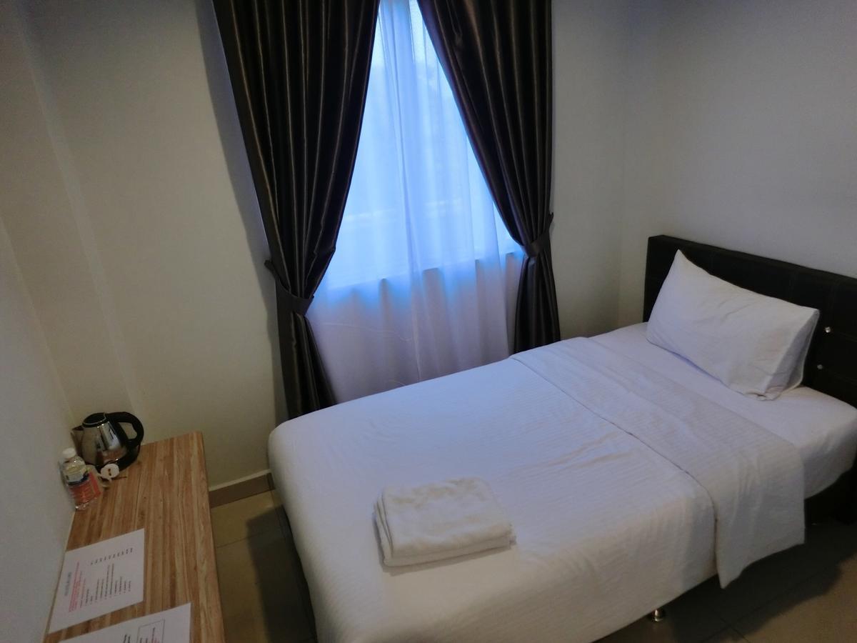 Nah Hotel Секудаи Номер фото